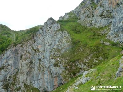 Picos de Europa-Naranjo Bulnes(Urriellu);Puente San Isidro; laguna de peñalara monte abantos